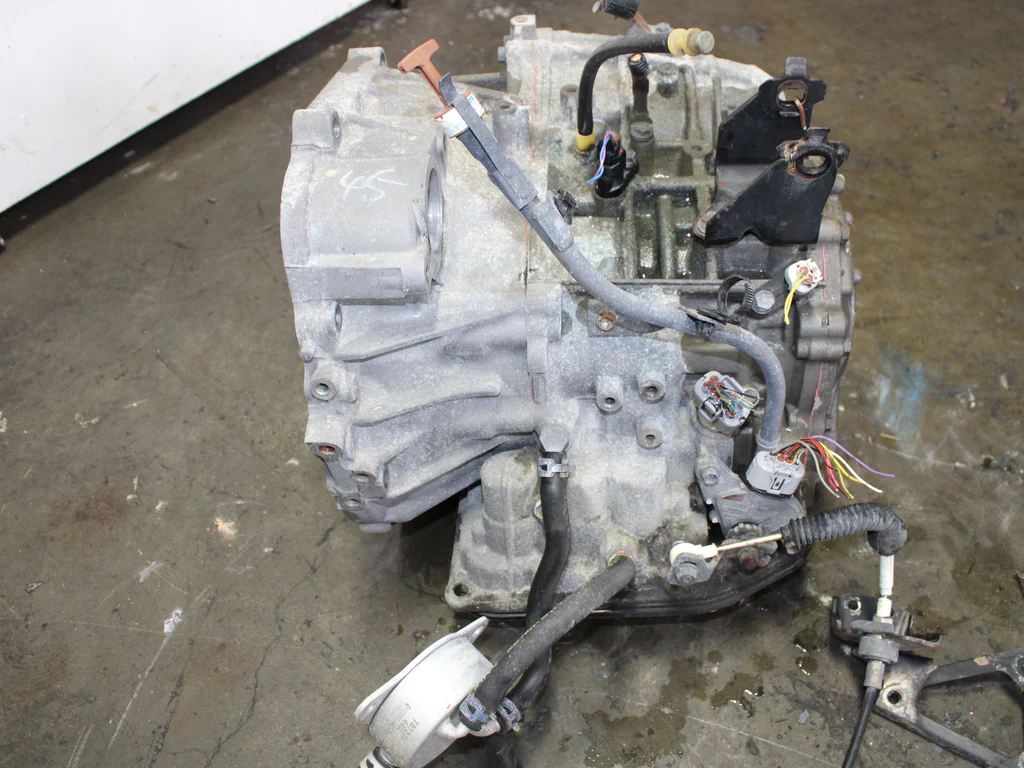 JDM 2006-2008 Toyota Rav4 2WD Automatic 2.4L 4 Cyl Transmission - Image 9
