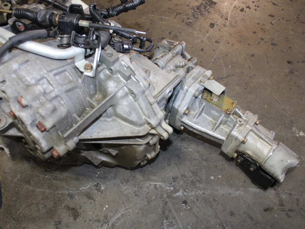 JDM 2009-2013 Mitsubishi Lancer AWD 4x4 Automatic 4B12 2.4L 4 Cyl Transmission - Image 5