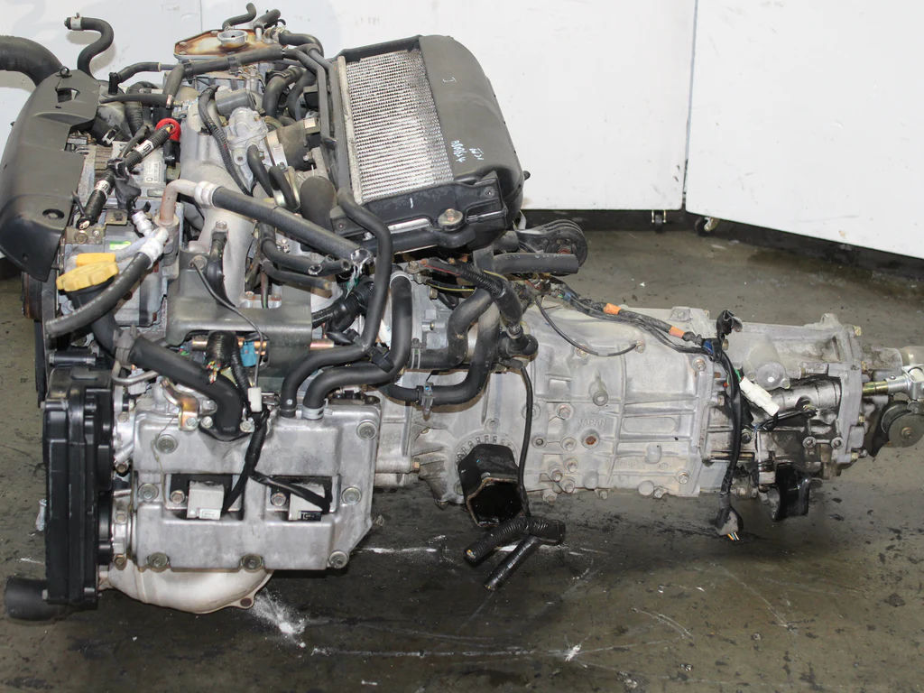 JDM 2002-2005 Subaru Impreza WRX Motor EJ205 Manual Transmission 2.0L 4 Cyl Engine - Image 21