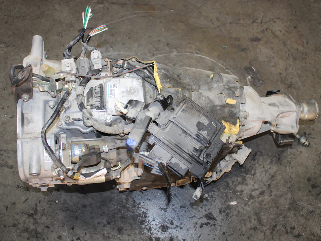 JDM 2014-2017 Subaru Outback CVT FB25 2.5L 4 Cyl Transmission - Image 3