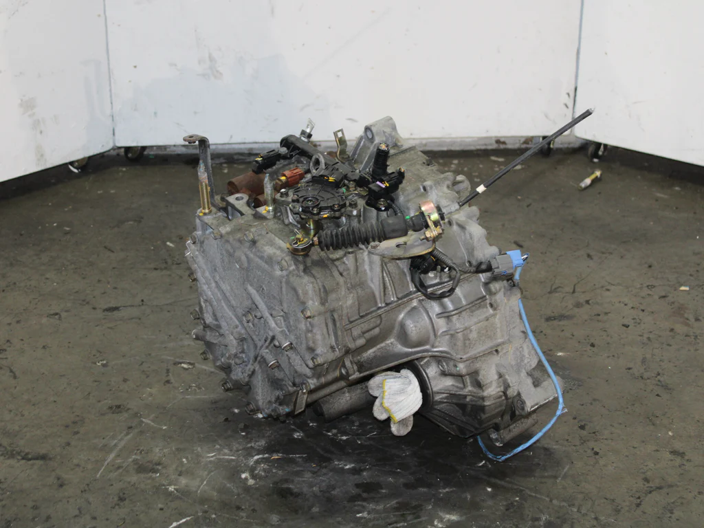JDM 2006-2007 Honda Fit Automatic L15A 1.5L 4 Cyl Transmission - Image 6