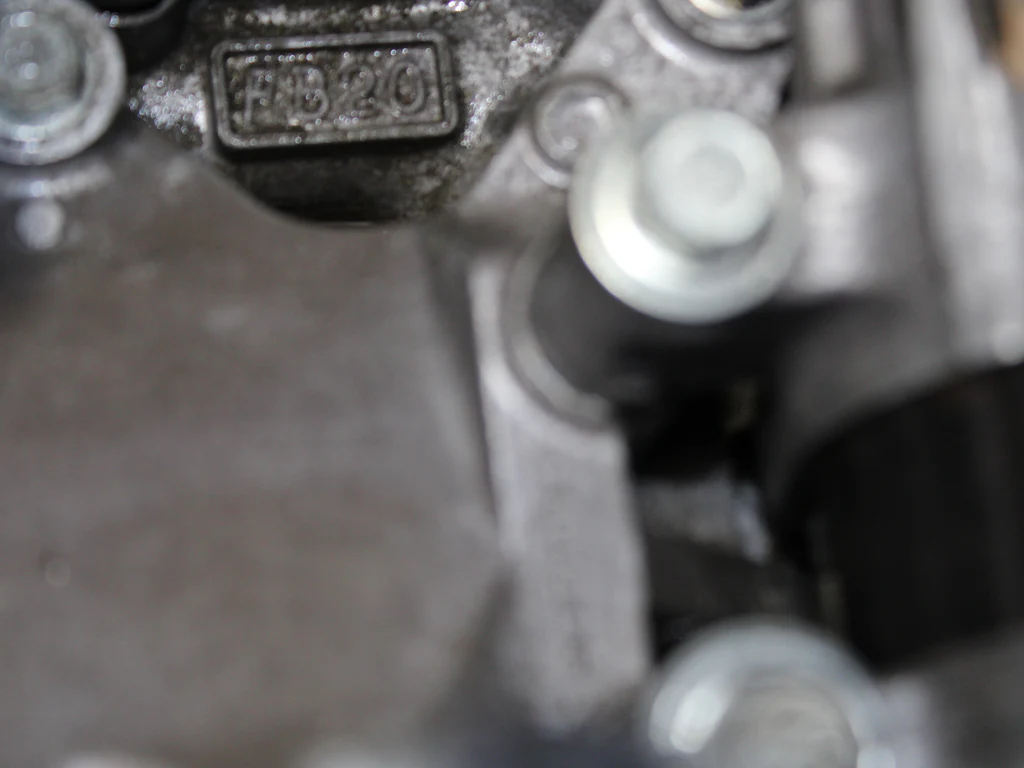 JDM 2012-2016 Subaru Impreza XV Motor FB20 4 Cyl 2.0L Engine - Image 2